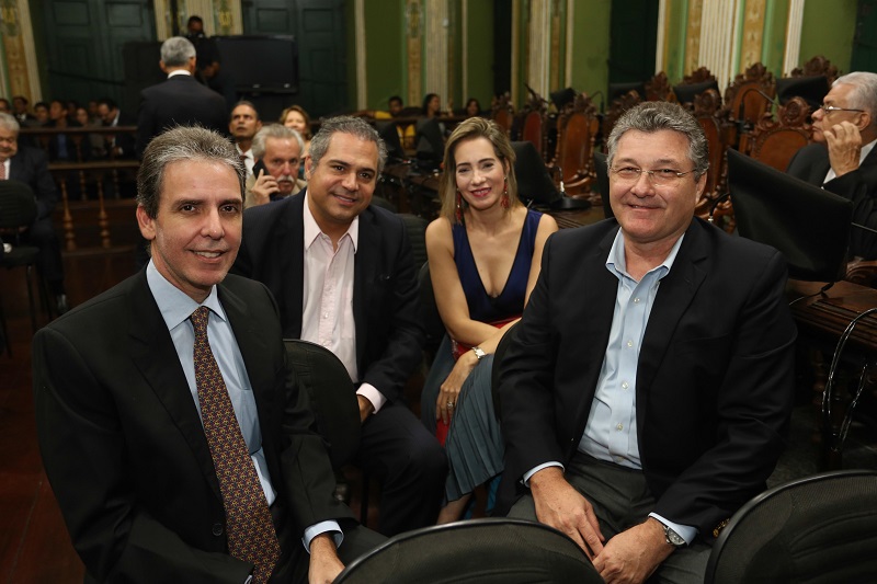  Augusto Coelho, Henrique Cruz Filho, Luciana Cruz e José Araujo Neto              